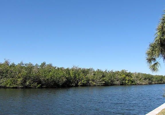 4th image of 220 Sandpiper Point
