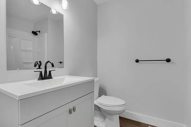 224 McLellan Ct #1 — Photo 9