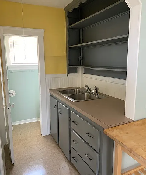 69 E Transit St — Photo 5