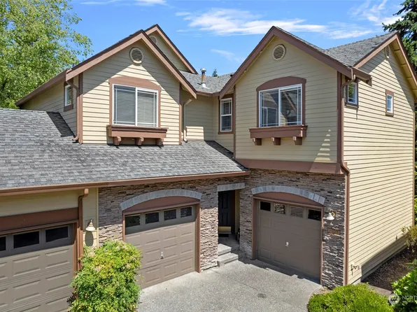 10728 221st Lane NE #34, Redmond, WA 98053