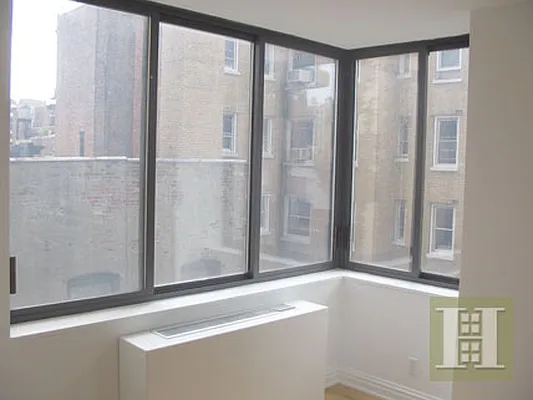 Rented by Halstead Real Estate | media 6