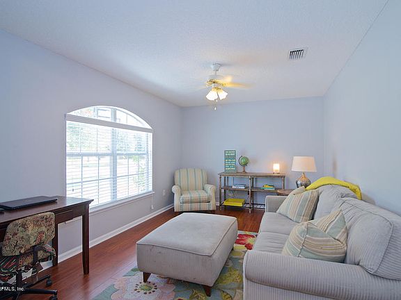 4th image of 141 Linda Lake Ln