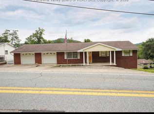 5126 Big Tyler Rd, Cross Lanes, WV 25313