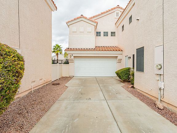 5th image of 2448 Wrangler Walsh Ln
