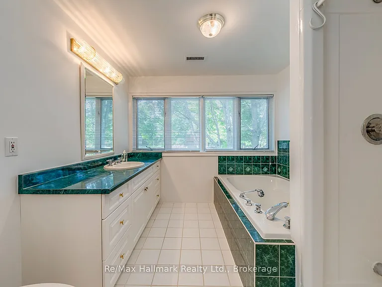 157 Trelawn Ave — Photo 37