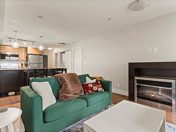 2nd image of 2233 McKenzie Rd #129
