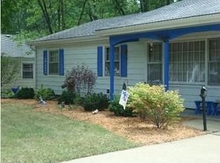 414 Harmony Dr, North Aurora, IL 60542