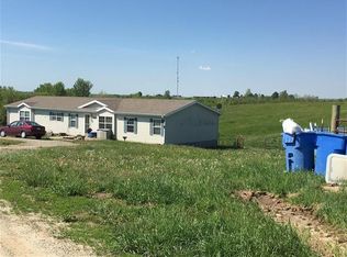 15622 Stansa Ln, Savannah, MO 64485