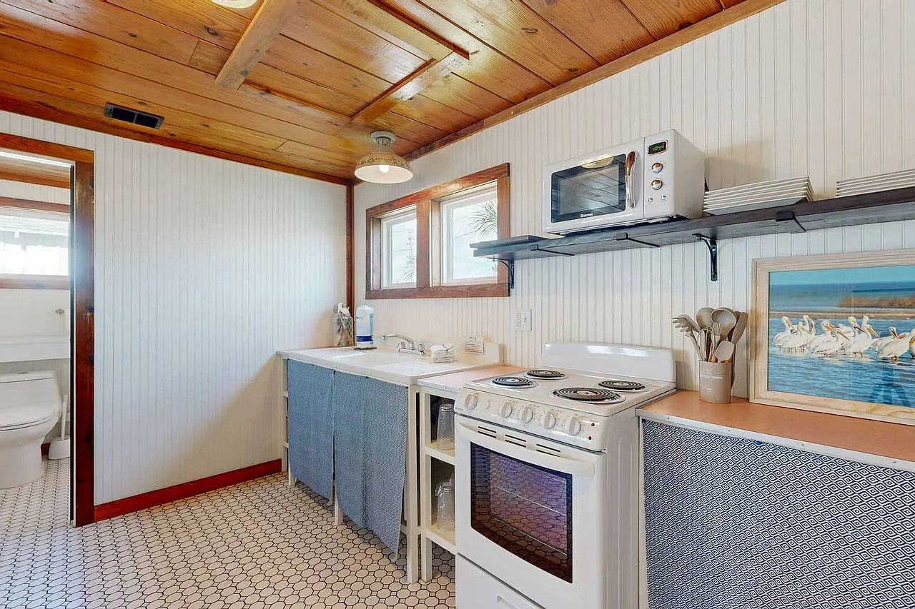 1 bed, 875 sqft, $2,550 — Photo 3