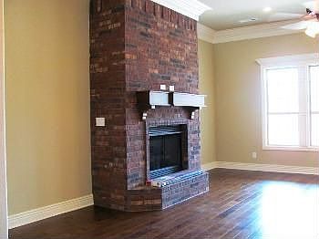 2nd image of 621 Trailwood Cir