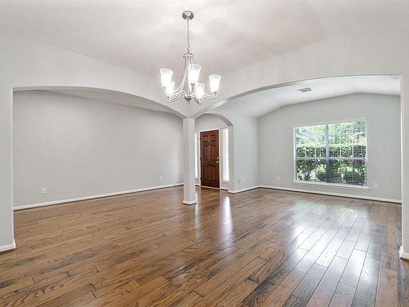 2nd image of 79 Bryce Branch Cir