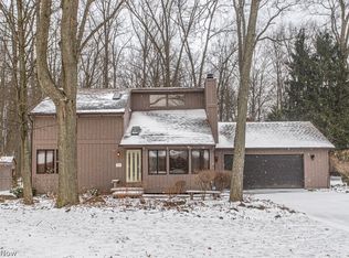 303 Russell St, Cortland, OH