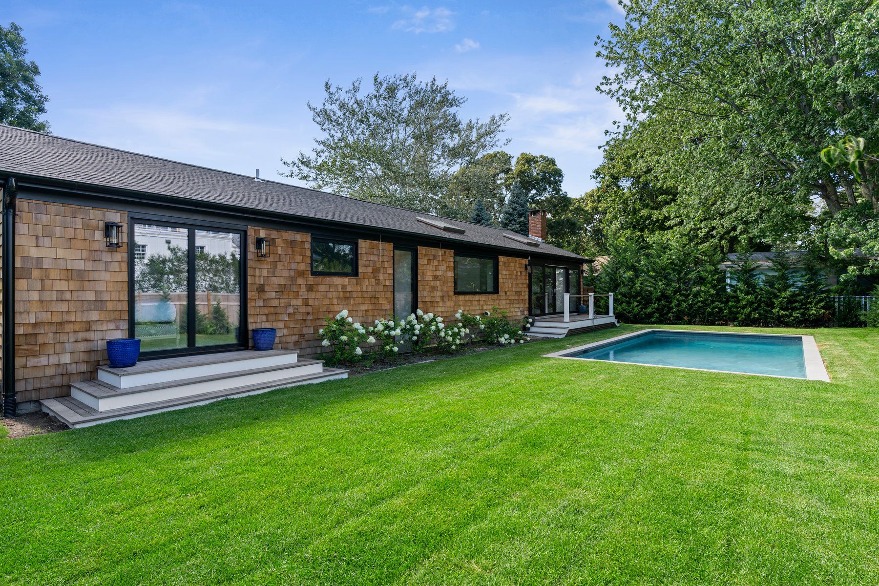 34 Cove Dr, Sag Harbor, NY 11963 Out East