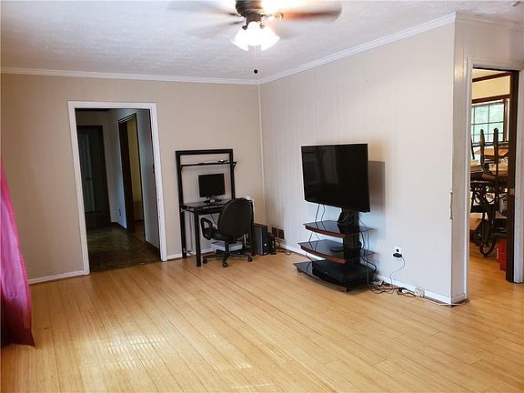 5th image of 3775 Pebble Beach Dr