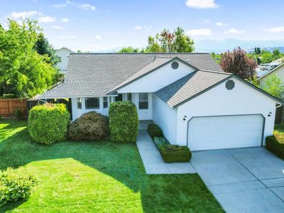 1914 N Hodges Ln, Greenacres, WA, 99016
