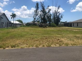 216 SE 23rd St, Cape Coral, FL 33990