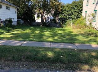 243 W Spruce St, East Rochester, NY 14445