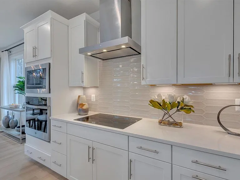 2837 Rambling Brook Ln — Photo 12