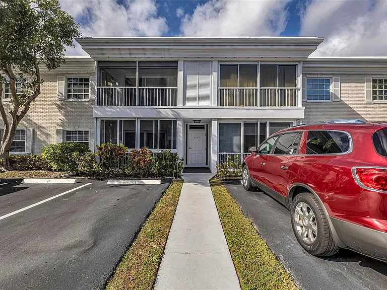 6413 Bay Club Dr #3 — Photo 20