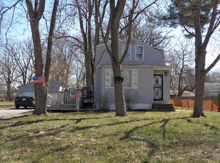 1st image of 3115 Oakwood St