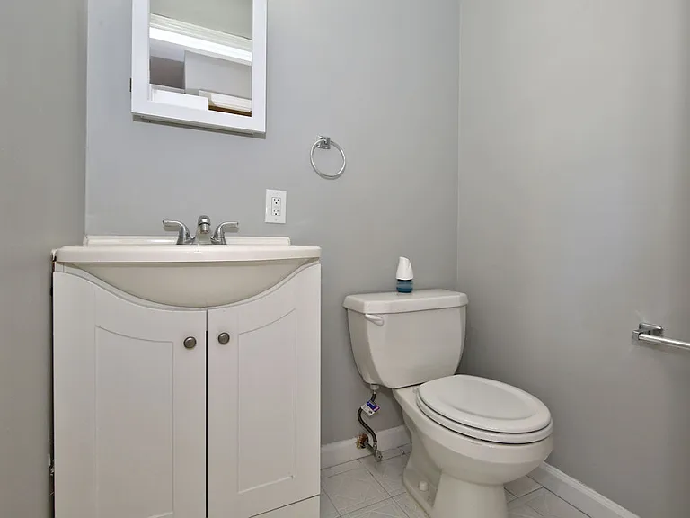 33 Summit Ave — Photo 10