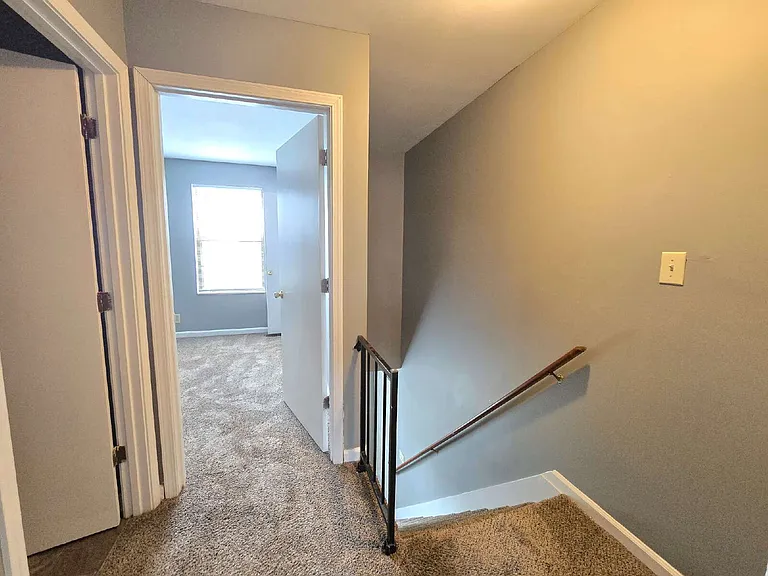 355-3 Peabody Dr — Photo 6