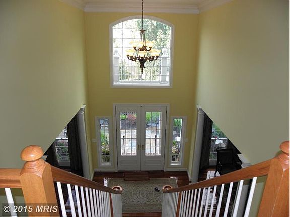 3rd image of 16102 Nursery Ln
