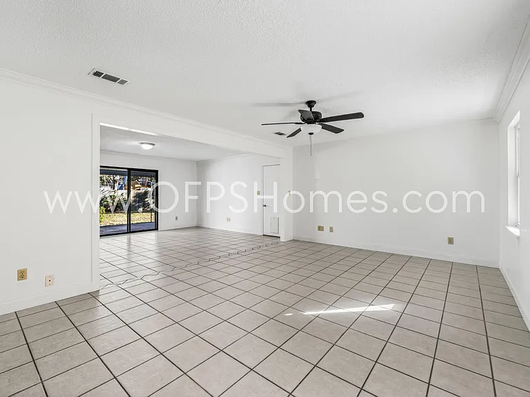 434 Fleshman Dr — Photo 5
