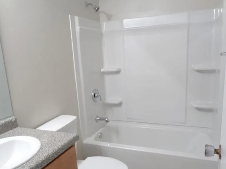 206 Scotia St #1 — Photo 4