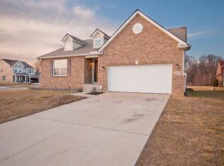 7023 Colchester Ln, Ypsilanti, MI 48197