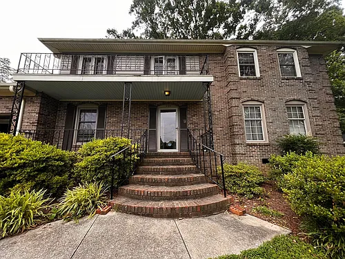 221 Devon Dr Photo 1