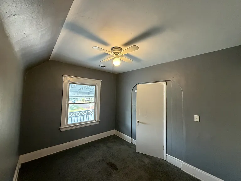 4218 Denison Ave — Photo 4