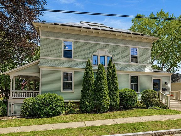3rd image of 300 Rockland Street