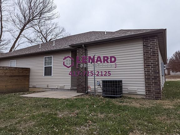 3rd image of 2150 S Pike #3B-2BA-1201SQFT