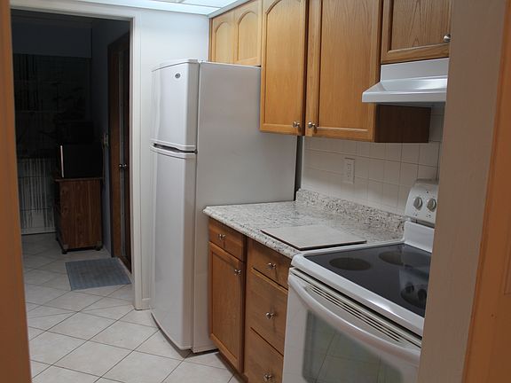 5th image of 5315 42nd Ave W