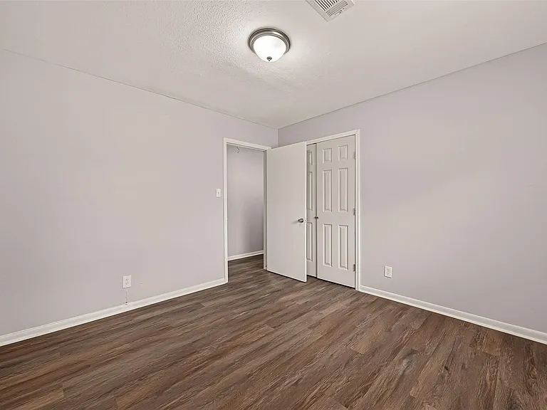 3815 Love St — Photo 20