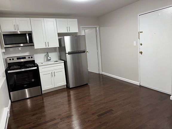 2nd image of 2680 John F Kennedy Blvd #12AA