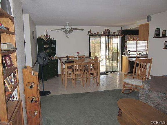 4th image of 1069 W Suncrest Cir