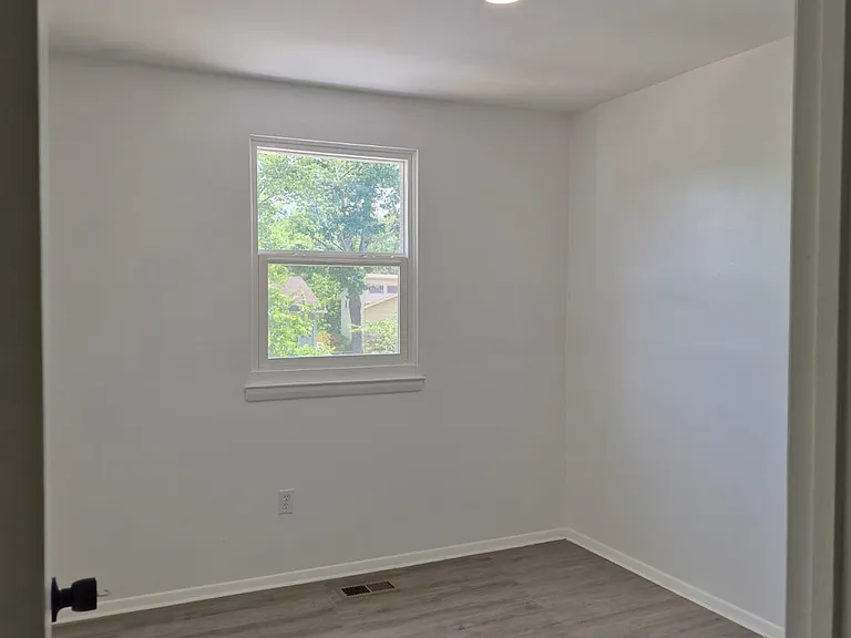8404 Snowden Loop Ct — Photo 7