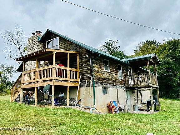 5th image of 483 Spring Garden Rd