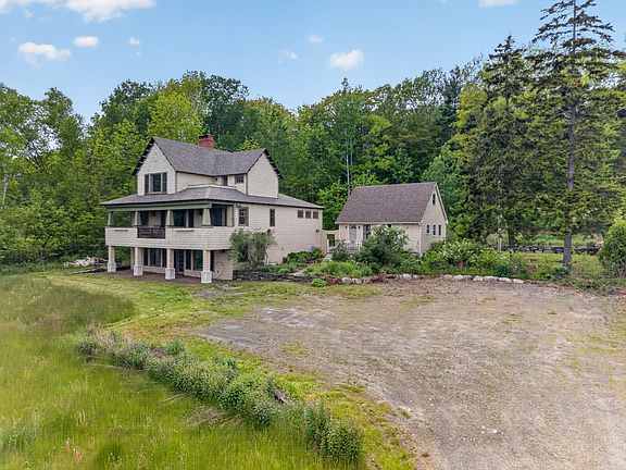 2nd image of 526 Belfast Road