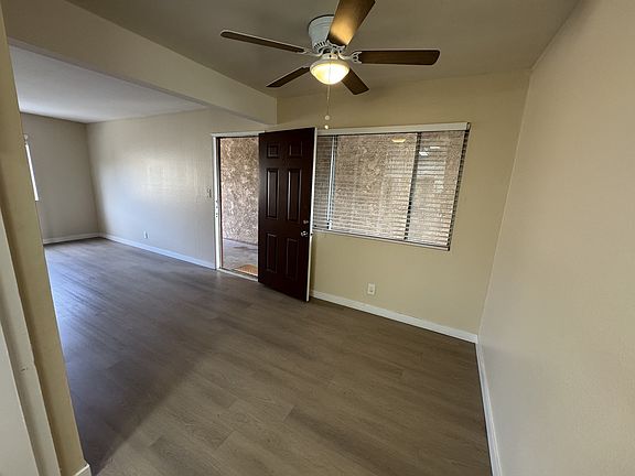2nd image of 16142 Parkside Ln #5