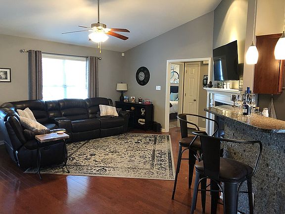 4th image of 3136 Champions Trail Ln
