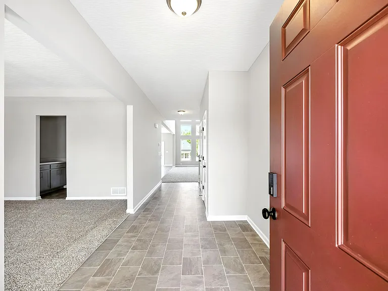 9440 Windsor Curv — Photo 7