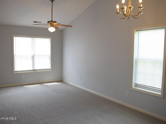 5th image of 6923 Alamosa Dr