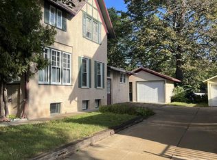 111 5th Ave NW, Watertown, SD 57201