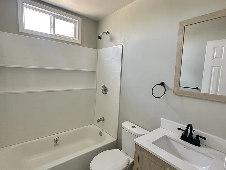 1221 Frisco St — Photo 8