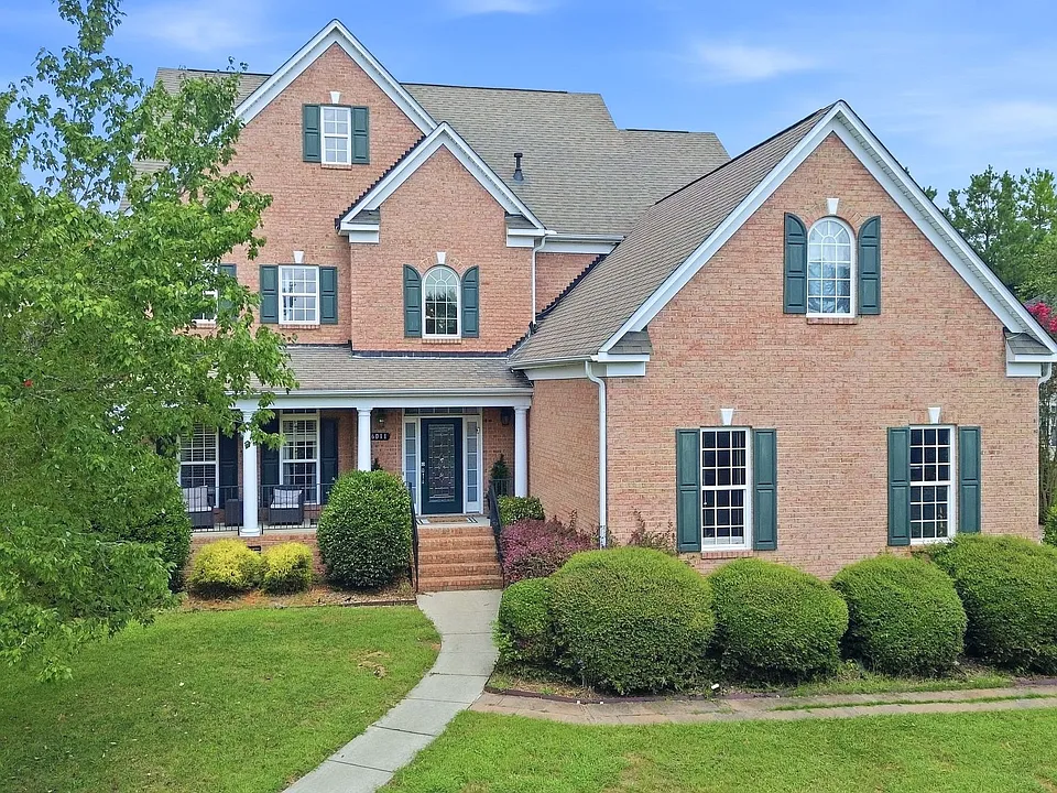 6011 Latta Springs Cir