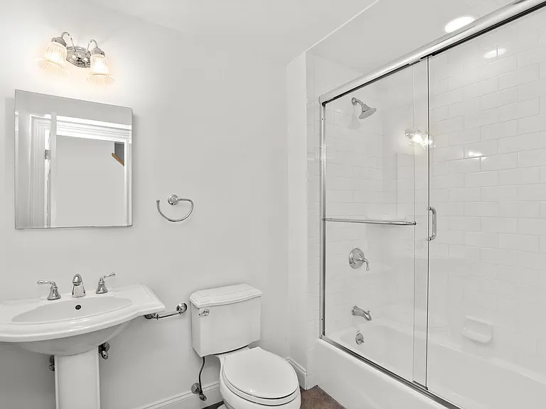 Lower Level Full Bathroom