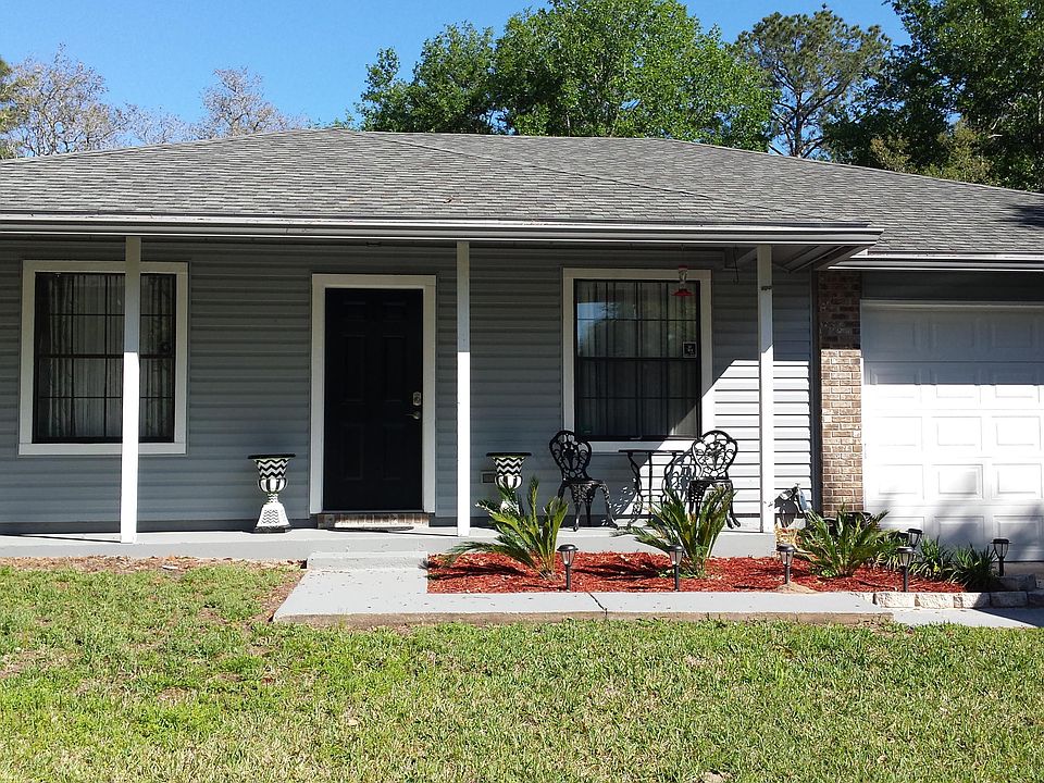 1st image of 2790 S PERIWINKLE Avenue